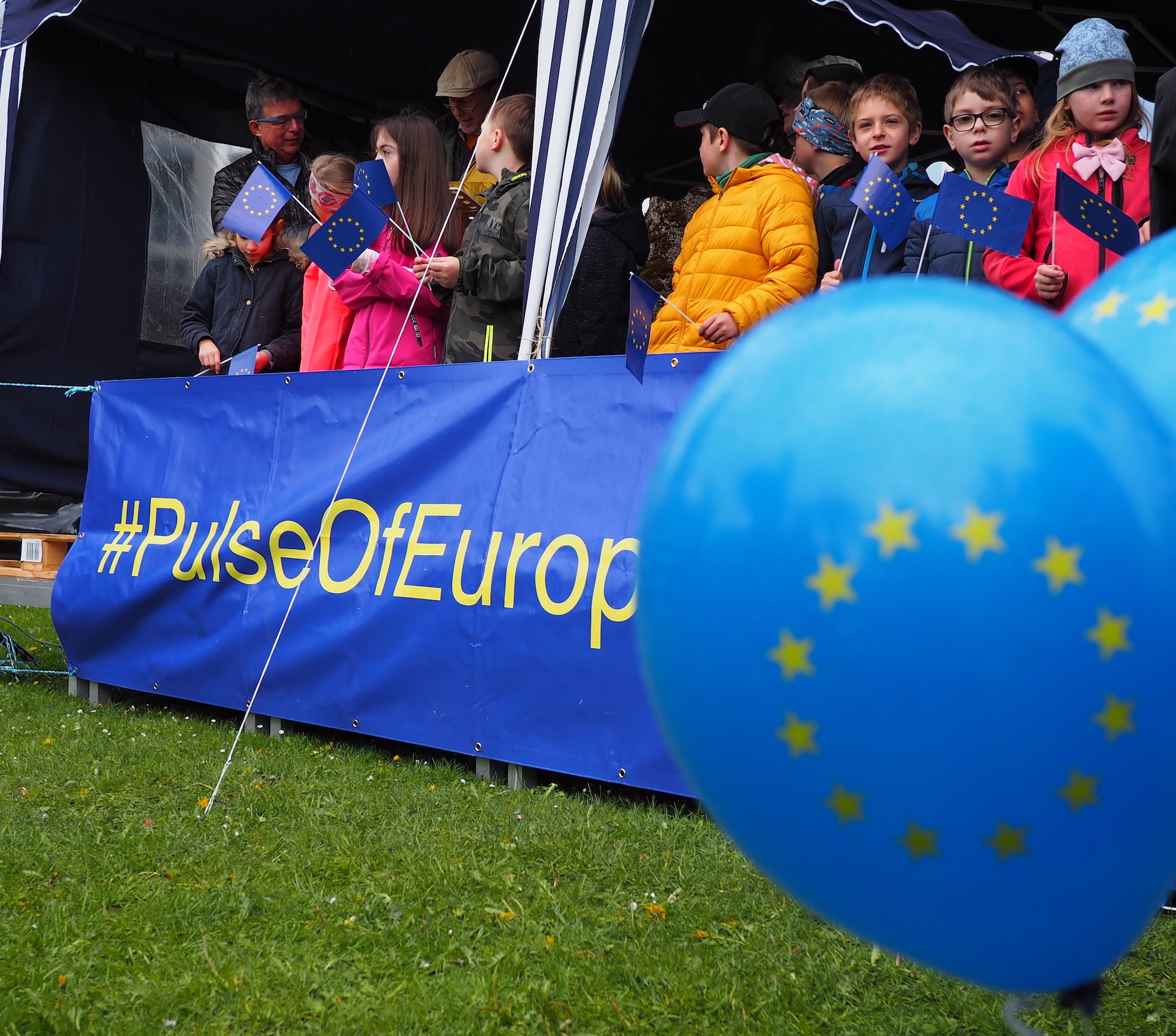 EUROPA – nicht im Regen stehen lassen! EUROPA – nicht im Regen stehen lassen!